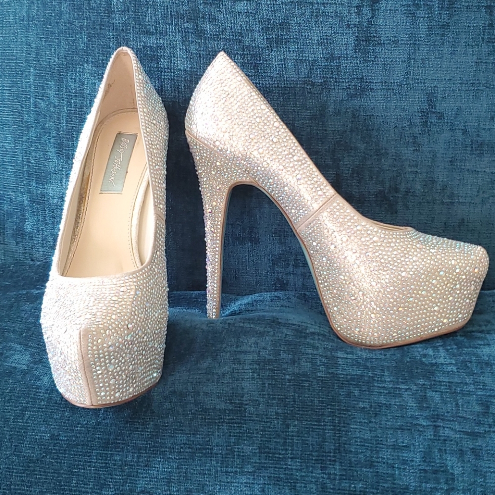 Betsey Johnson pumps